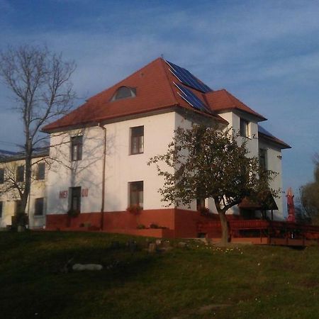 Vrbovec Jeleni Farma Jecmeniste酒店 外观 照片